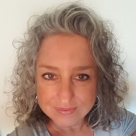 Meet your Posher, Lynn - Picture 1 of 1